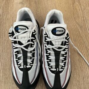 Nike Men’s White Black Sneakers with Maroon & Blue Accents